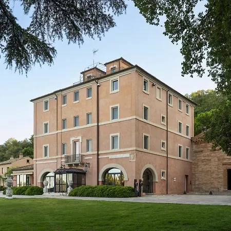 Lattanzi Hotel