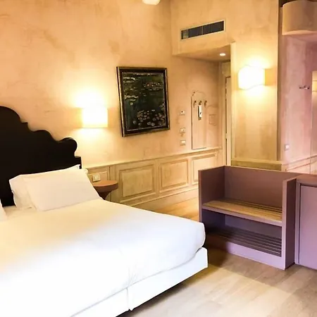Lattanzi Hotell 5*