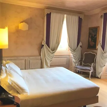 Lattanzi Hotell 5*