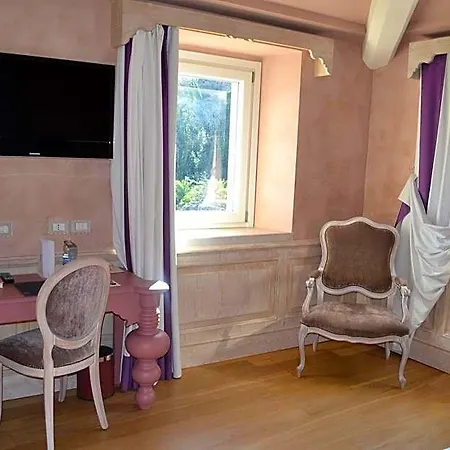 Lattanzi 5* Marina Palmense